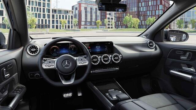 Mercedes-Benz EQA 250 Business Solution AMG 67 kWh | Panoramadak | Memory | Headup | 360 graden camera |
