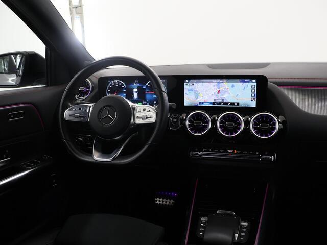 Mercedes-Benz EQA 250 Business Solution AMG 67 kWh | Adaptieve Cruise | Achteruitrijcamera | DISTRONIC | DAB+ Radio | Stoelverwarming | Sfeerverlichting | Rijassistentiepakket |