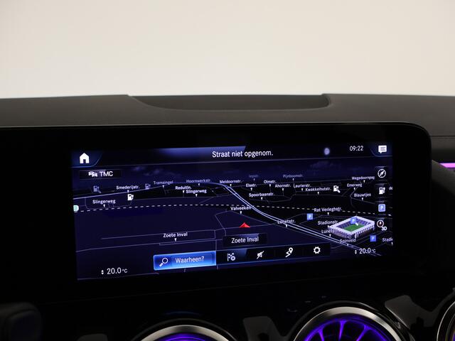 Mercedes-Benz EQA 250+ Luxury Line 71 kWh | Achteruitrijcamera | Dodehoekassistent | Sfeerverlichting | Navigatie | Inclusief 24 maanden MB Certified garantie voor Europa.