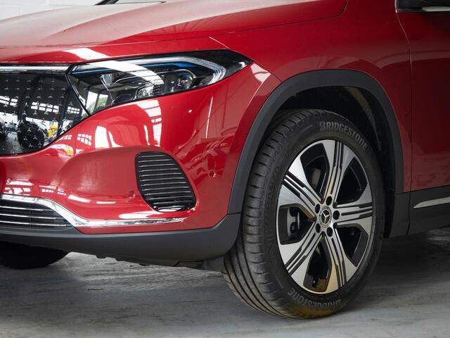 Mercedes-Benz EQA 250+ Luxury Line Panorama dak