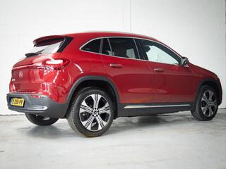 mercedes-benz-eqa-250+-luxury-line-