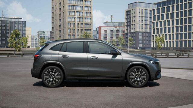 Mercedes-Benz EQA 250+ Business Solution AMG 71 kWh | Premium plus pakket | Keyless go | Panoramaschuifdak | Burmester | Memory stoelen |