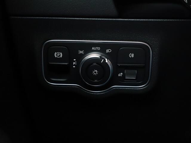 Mercedes-Benz EQA 250 Business Solution AMG 67 kWh | Pano | Ambient | ACC | 20 inch LMV 11-2021 65.065 KM