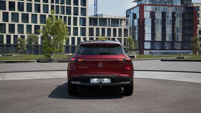 Mercedes-Benz EQA 250+ Luxury Line 71 kWh | Stuurwielverwarming | Elektrische Trekhaak | Elektrische Stoelen met Memory | Sfeerverlichting | LED-High Performance |