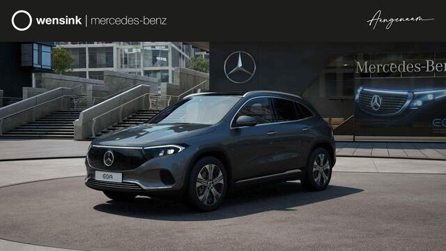 Mercedes-Benz EQA 250+ Luxury Line 71 kWh | panoramadak | Trekhaak | Apple Carplay/Android Auto | stuurwiel verwarmd