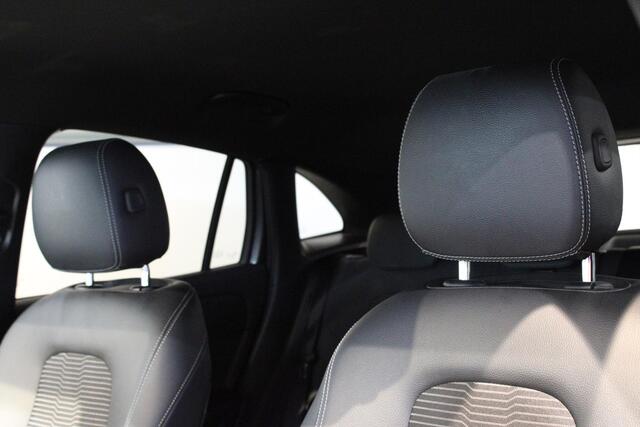 Mercedes-Benz EQA 250 Business Solution Luxury 67 kWh Rijassistentiepakket