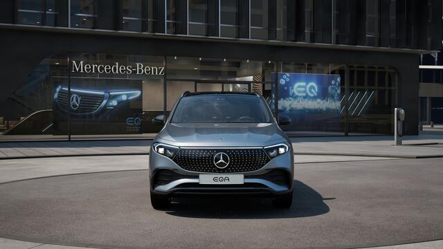 Mercedes-Benz EQA 250+ Business Solution AMG 71 kWh | Nightpakket | Premium pakket | Parkeerpakket met 360°-camera | KEYLESS-GO comfort pakket | EASY PACK achterklep | Head-up display | Dodehoekassistent | Extra USB-poorten |