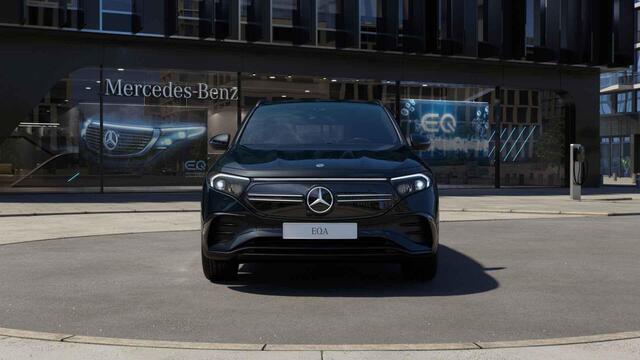 Mercedes-Benz EQA 250 Business Solution AMG 67 kWh | Night | 20" lichtmetalen velgen | Stoelverwarming |