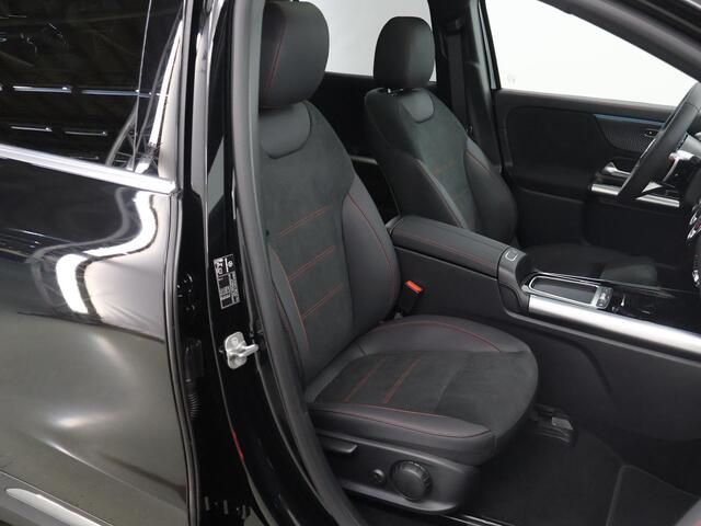 Mercedes-Benz EQA 250+ AMG Line 71 kWh | Premium Pakket | Panorama-schuifdak | Keyless GO | Apple Carplay/Android Auto |