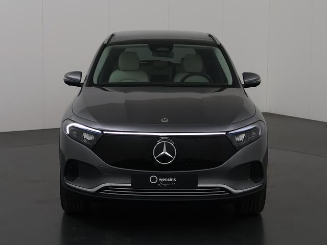Mercedes-Benz EQA 250+ Business Solution Luxury 71 kWh Mercedes-Benz EQA 250+ Luxury Line