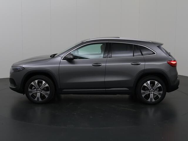 Mercedes-Benz EQA 250+ Business Solution Luxury 71 kWh Mercedes-Benz EQA 250+ Luxury Line