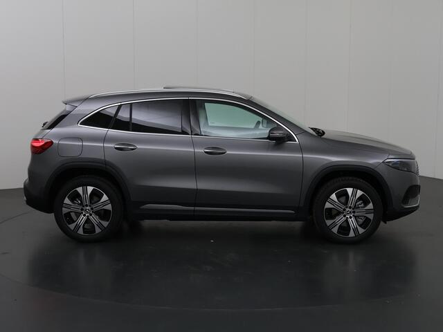 Mercedes-Benz EQA 250+ Business Solution Luxury 71 kWh Mercedes-Benz EQA 250+ Luxury Line