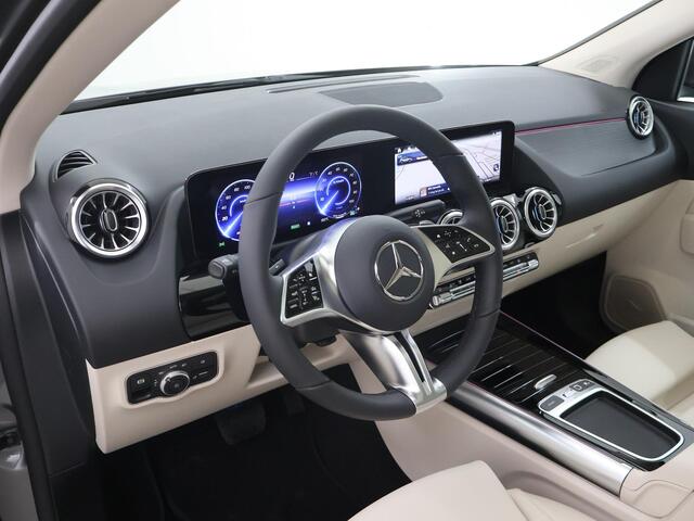 Mercedes-Benz EQA 250+ Business Solution Luxury 71 kWh Mercedes-Benz EQA 250+ Luxury Line