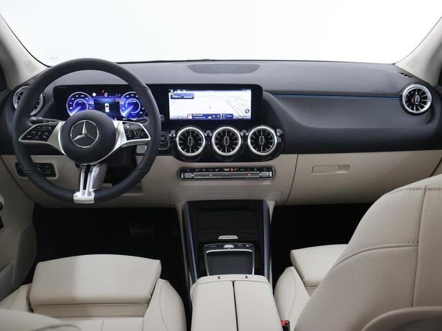 Mercedes-Benz EQA 250+ Business Solution Luxury 71 kWh Mercedes-Benz EQA 250+ Luxury Line
