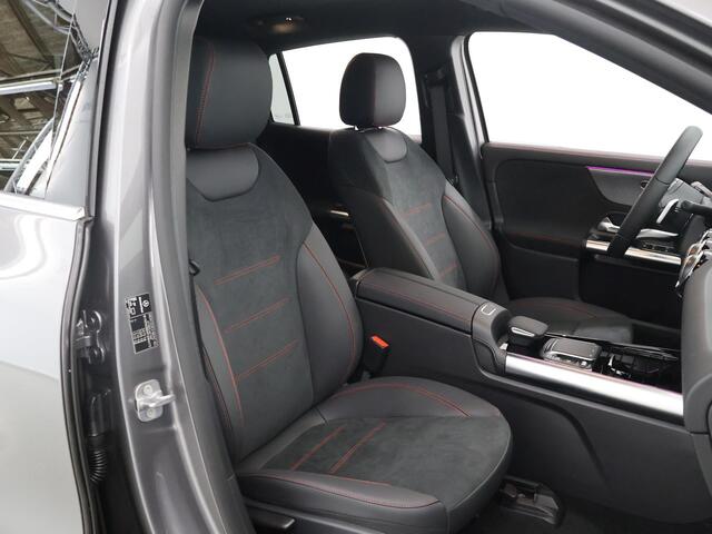 Mercedes-Benz EQA 250 Sport Edition | AMG | Premium Pakket | 19" AMG-velgen | Privacy Glass | Stoelverwarming | Achteruitrijcamera | Sfeerverlichting |