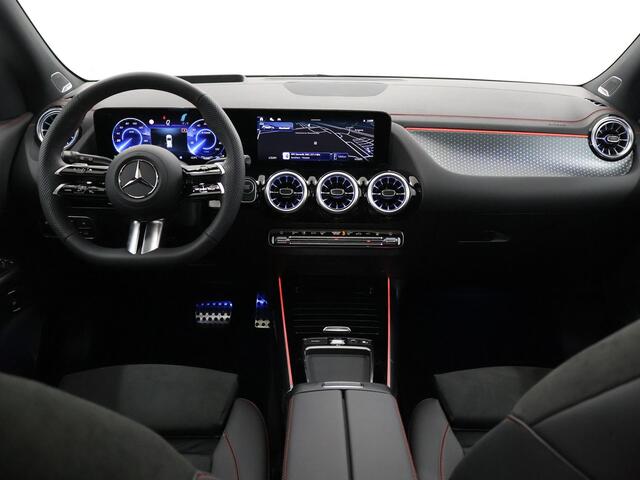 Mercedes-Benz EQA 250+ AMG NIGHT Premium Plus 71 kWh | Panoramadak | Keyless Entry | Burmester | 360 camera | Head Up Display | Apple Carplay |