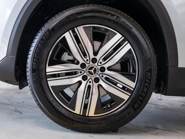 Mercedes-Benz EQA 250+ Luxury Line 71 kWh Panorama dak | Trekhaak