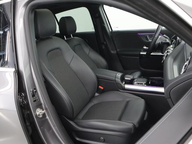 Mercedes-Benz EQA 250 Business Solution Luxury 67 kWh | Panoramadak | Keyless | Memory | 360 graden camera | Stoelverwarming |