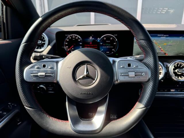 Mercedes-Benz EQA EQA 250 AMG Plus Line || Trekhaak || Head Up || Pano