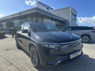 mercedes-benz-eqa-250-amg-line-67-k