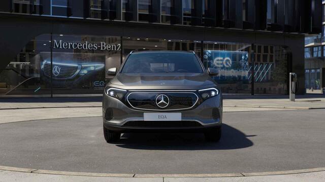 Mercedes-Benz EQA 250 67 kWh | Augmented reality | Apple carplay | Elektrische achterklep |