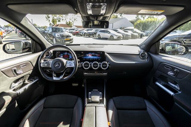 Mercedes-Benz EQA 250 AMG Line 67 kWh | Night | Distronic | Memory | 20"