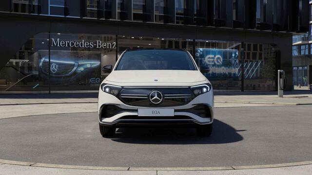 Mercedes-Benz EQA 250 Business Solution AMG 67 kWh | Panoramadak | Keyless | 360 graden camera | Night | Memory | Headup | Stoelverwarming | Sfeerverlichting |