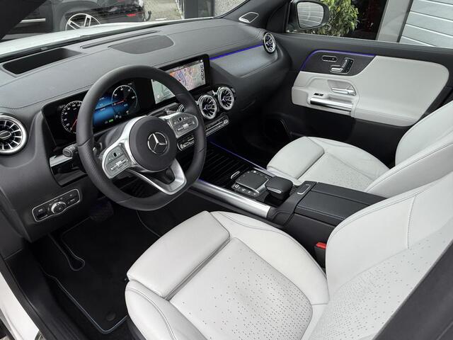 Mercedes-Benz EQA 250 Edition 1 67 kWh Pano | Edition 1 | Memory | 360 Camera | Distronic | Burmester | Keyless | Sfeerverlichting | HeadUp | Carplay