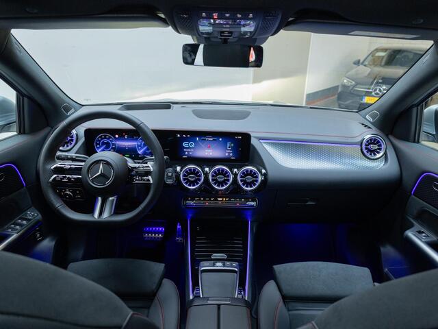 Mercedes-Benz EQA 250+ Business Solution AMG Panorama dak | Trekhaak