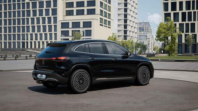 Mercedes-Benz EQA 250+ Business Solution Luxury 71 kWh | Panoramaschuifdak | Head-up display | 360° camera | Burmester | Trekhaak | 20" Velgen |