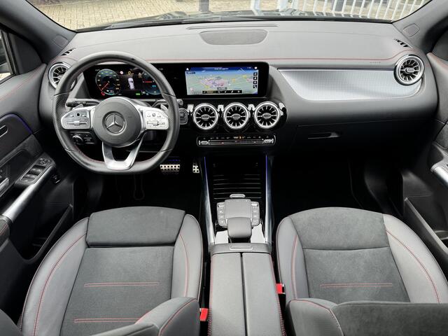 Mercedes-Benz EQA 300 4MATIC AMG Line 67 kWh Night | Keyless | Elekt. Klep