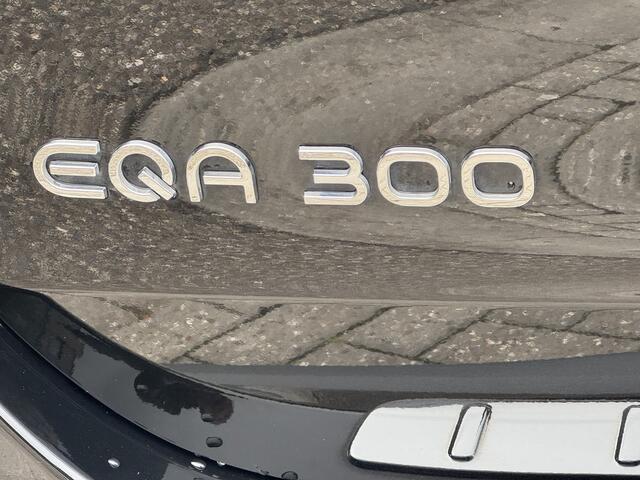 Mercedes-Benz EQA 300 4MATIC AMG Line 67 kWh Night | Keyless | Elekt. Klep