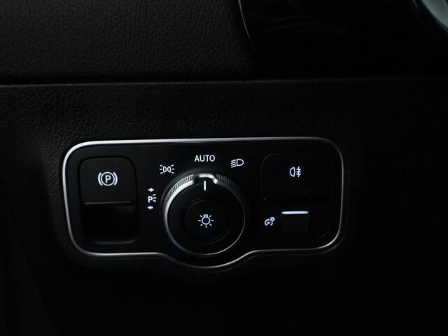Mercedes-Benz EQA 250 Business Solution Luxury 67 kWh Dode hoek assistent | Sfeerverlichting | Achteruitrijcamera Inclusief 48 maanden MB Certified garantie voor Europa.
