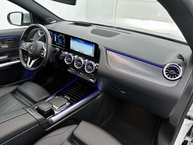 Mercedes-Benz EQA 250 Business Solution Luxury 67 kWh | Burmester | Panoramadak | Head-up display | 2x Stoelverstelling Comfortstoelen | LED high performance |