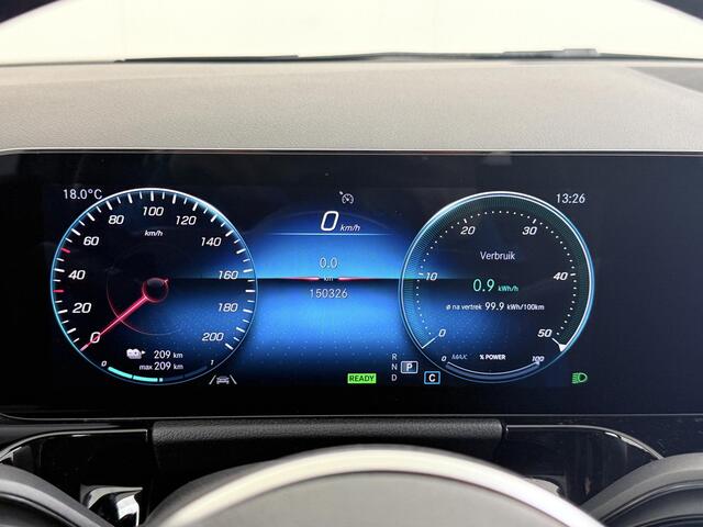 Mercedes-Benz EQA 250 Business Solution Luxury 67 kWh Navigatie Camera Stoelverwarming
