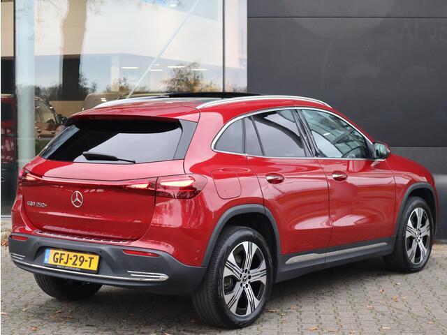 Mercedes-Benz EQA 250+ Luxury Line 71 kWh