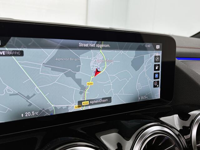 Mercedes-Benz EQA 250 AMG 67 kWh Distronic, Pano, Burmester, Head-up, Memory