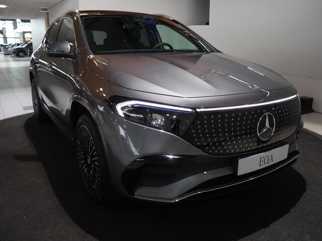 Mercedes-Benz EQA 250+ Business Solution AMG 71 kWh | Panoramaschuifdak | Night | Dodehoekassistent | Head-up | Burmester | Winterpakket |