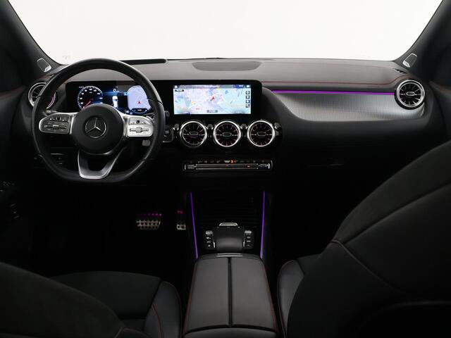 Mercedes-Benz EQA 250 Business Solution AMG 67 kWh | Panoramadak | Night | Memory | Stoelverwarming | Sfeerverlichting |