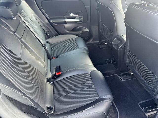 Mercedes-Benz EQA 250 Sport 67 kWh Advanced Pakket, Premium pakket, rij-assistentie pakket Wordt verwacht begin maart