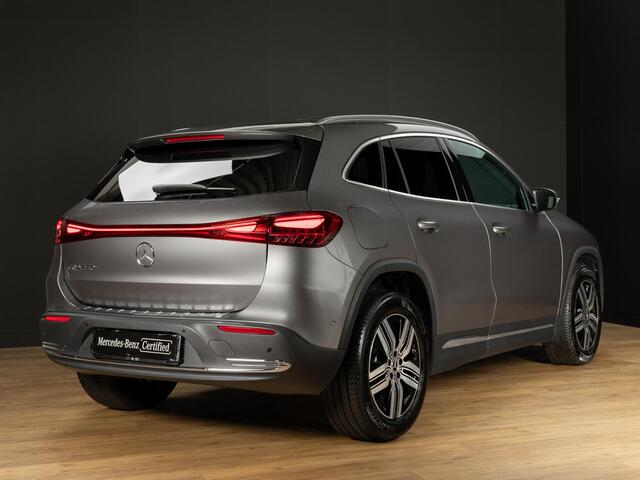 Mercedes-Benz EQA 250+ Business Solution Luxury 71 kWh Panorama dak | Trekhaak