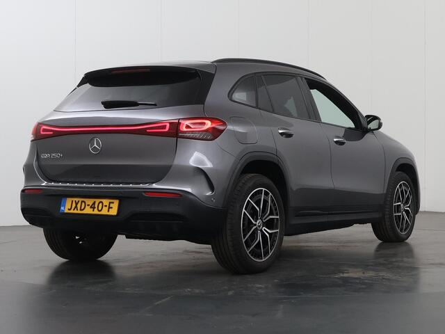 Mercedes-Benz EQA 250+ AMG Line 71 kWh | Premium pakket | Panoramadak | Advanced Audio | Stoelverwarming |