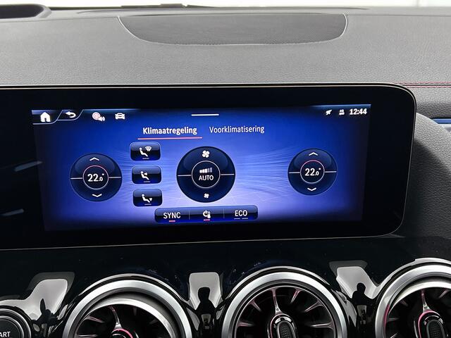 Mercedes-Benz EQA 250+ Business Solution AMG 71 kWh | Trekhaak | Nightpakket | GUARD 360° Voertuigbescherming Plus | Smartphone integratie | Burmester® 3D sound systeem | 360° camera | Head-up display |