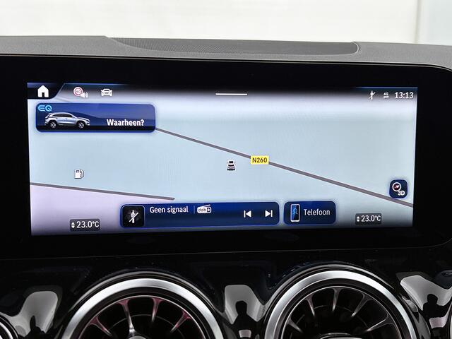 Mercedes-Benz EQA 250+ Business Solution AMG 71 kWh | Nightpakket | Trekhaak | 20 inch AMG velgen | GUARD 360° Voertuigbescherming Plus | 360° camera | Burmester® sound systeem | Head-up display | Memorypakket |