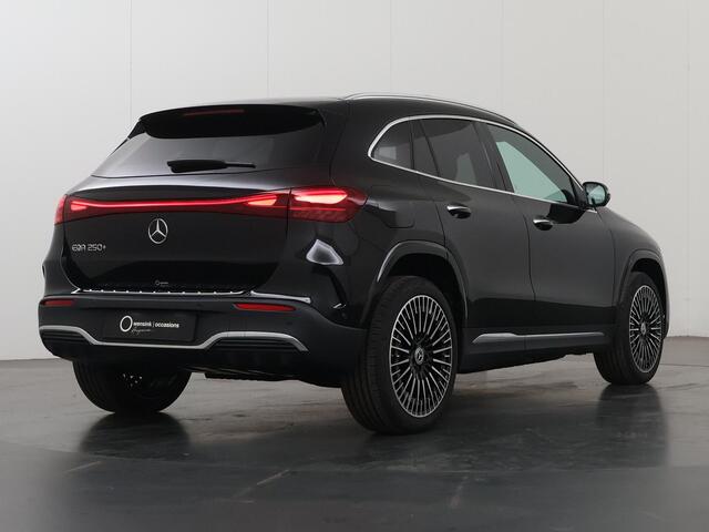 Mercedes-Benz EQA 250+ Business Solution AMG 71 kWh | Panoramaschuifdak | Dodehoekassistent | Head-up | Burmester | Winterpakket |