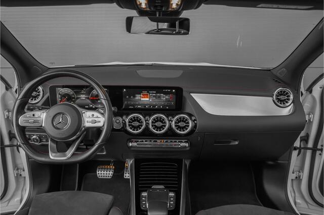 Mercedes-Benz EQA 250 Edition 1 67 kWh AMG Line Pano Camera Stoelverw