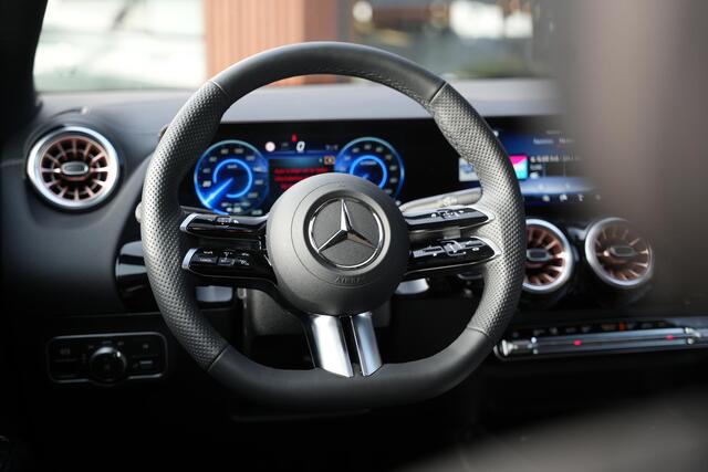 Mercedes-Benz EQA 250+ Business Solution 71 kWh Adapt. Cruise Keyless DAB+ Leer Nieuwstaat!