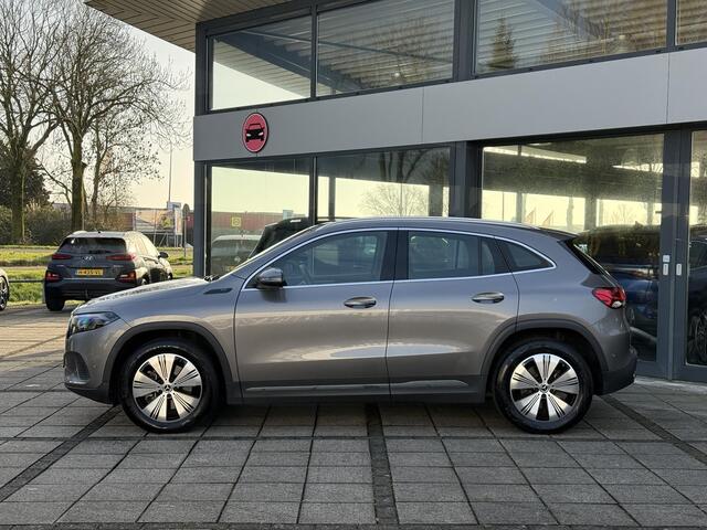 Mercedes-Benz EQA 250 Business Sol. Luxury Line 67 kWh | SoH 94% | Navi | Camera | Sfeer Verlichting |