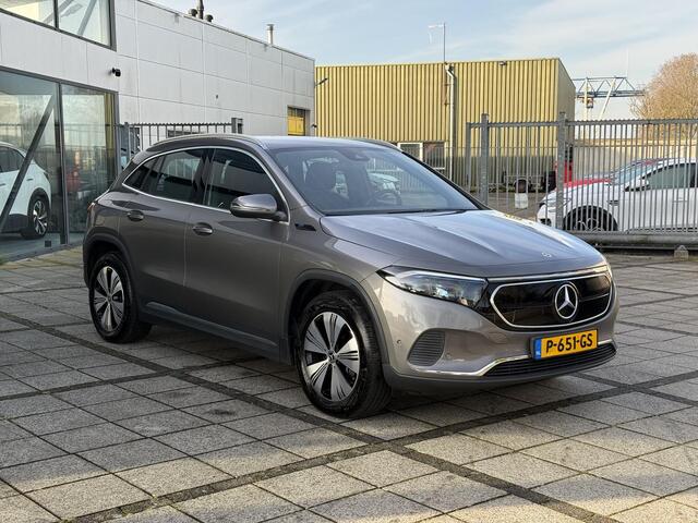 Mercedes-Benz EQA 250 Business Sol. Luxury Line 67 kWh | SoH 94% | Navi | Camera | Sfeer Verlichting |