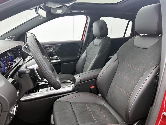 Mercedes-Benz EQA 250+ Business Solution AMG 71 kWh | Nightpakket | Trekhaak | Head-up display | 360° camera | Burmester Sound systeem | Smartphone integratie | Panoramaschuifdak | Augmented Reality navigatie | Memorypakket |